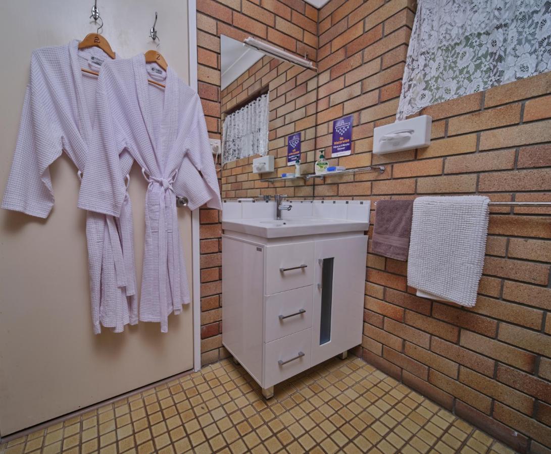 City View Motel Ворік Екстер'єр фото
