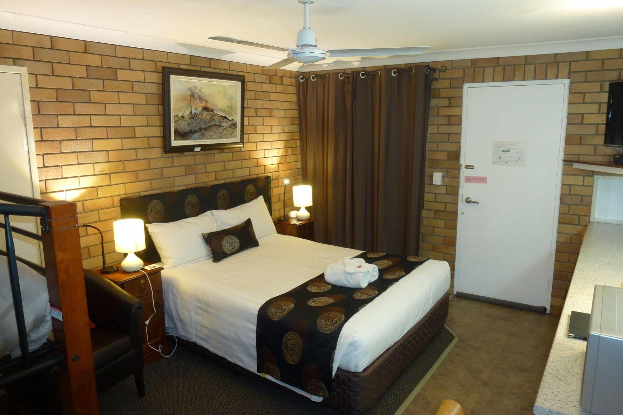City View Motel Ворік Екстер'єр фото