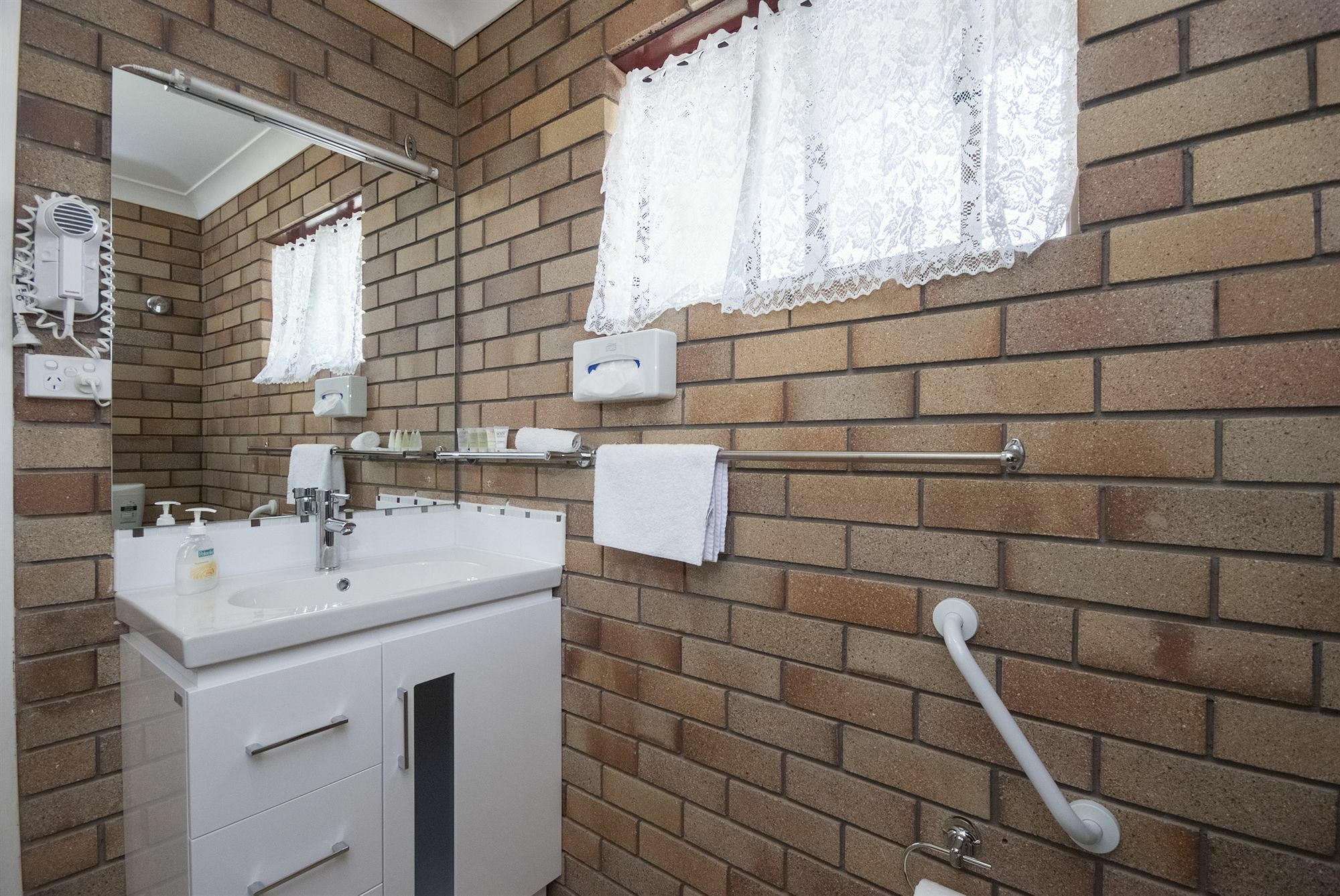City View Motel Ворік Екстер'єр фото